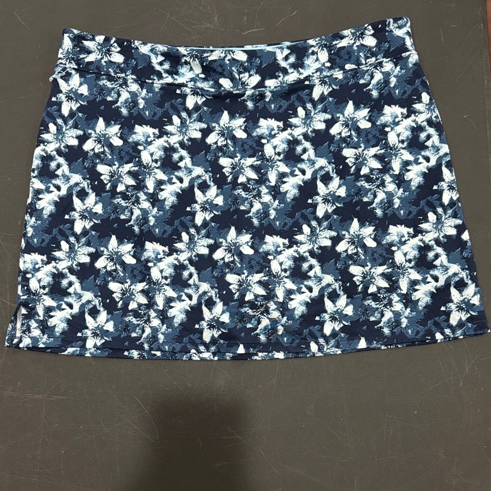 Tranquility by Colorado Clothing Floral Mini Skirt - Navy and White